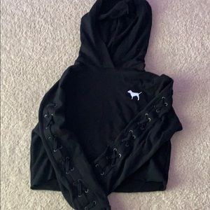 PINK VS black long sleeve crop top